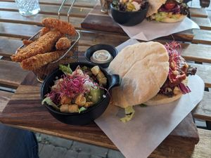 Truffle burger with sweet potatoes at Breakaway in Sint Geertruid