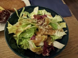 Salad at Cafe Erde in Graz