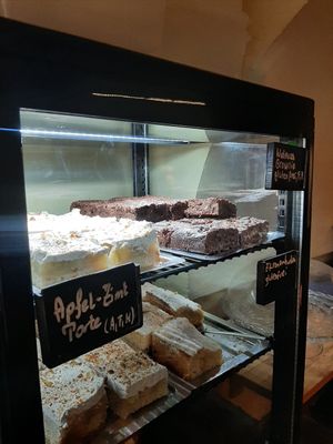  at Cafe Erde in Graz