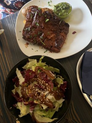 Vegan Spareribs, kartoffeln  at Cafe Erde in Graz