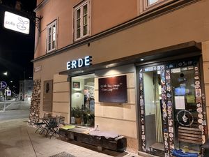   at Cafe Erde in Graz