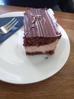  at Cafe Erde in Graz