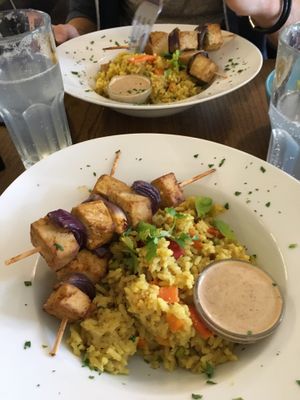 Tofu Spieße at Cafe Erde in Graz