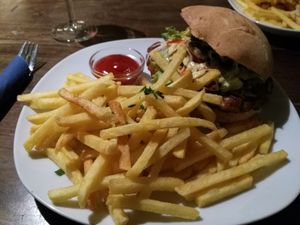 Vegan Burger at Cafe Erde in Graz