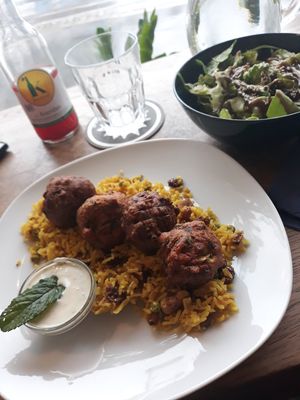 Falafel was excellent at Cafe Erde in Graz