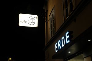 Restaurant sign at Cafe Erde in Graz