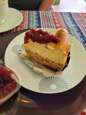 Vegan cheesecake at Rywin Coffee & Eatery in Chiang Mai