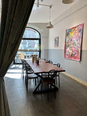 Large table   at Moringa in Barcelona