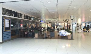 exterior of location - across from gates H19 & H20 at MUC - Airbräu Next to Heaven - T2 in Munich