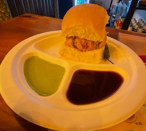 Vada Pav  at Chaiwala in Warsaw