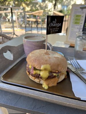 Cheeze Burger   at SIGGIS v/gan coffee & co in Freising