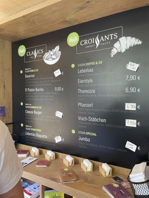   at SIGGIS v/gan coffee & co in Freising