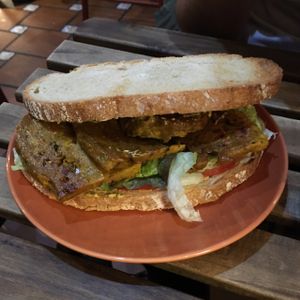 seitan sanwich at La Oveja Negra in Madrid