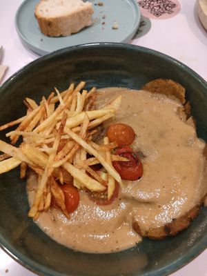 Segundo plato - menú at La Oveja Negra in Madrid