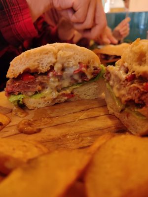 chutney burger at La Oveja Negra in Madrid