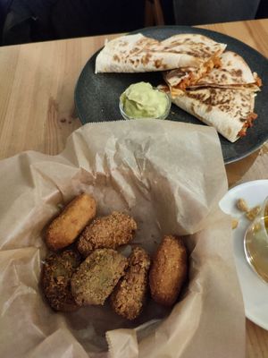  at La Oveja Negra in Madrid