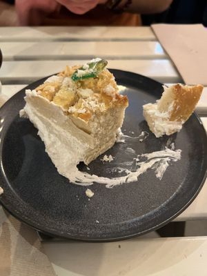 Roscón  at La Oveja Negra in Madrid