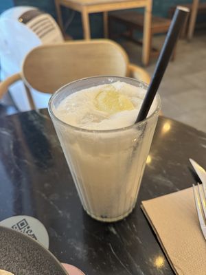 The homemade lemonade with coco flavor  at La Oveja Negra in Madrid