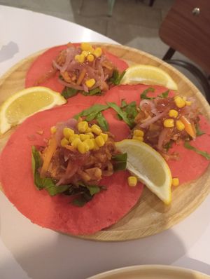 Tacos de jackfruit at La Oveja Negra in Madrid
