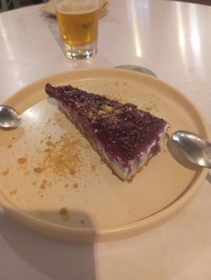 Tarta de queso at La Oveja Negra in Madrid