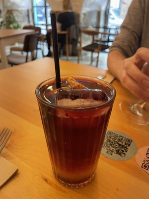 Tinto de veganx  at La Oveja Negra in Madrid