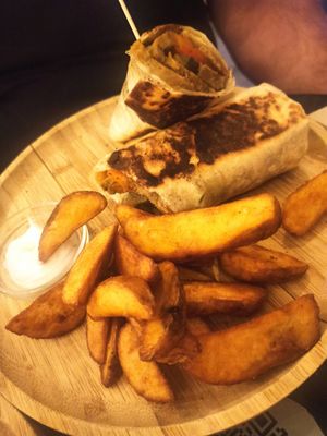 Wrap de seitán at La Oveja Negra in Madrid