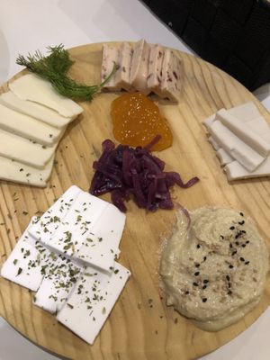 Ugh at La Oveja Negra in Madrid