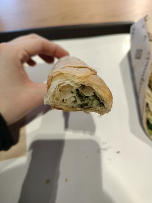Spinach pastry roll #Veganuary at backWERK - Paris-Lodron-Straße in Salzburg