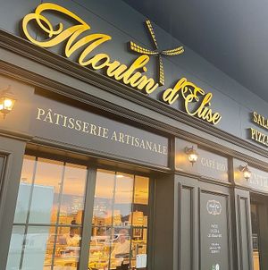  at Moulin d'élise café  in Brest