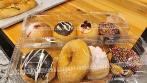 We got a little carried away at Perla Bakery - מאפיית פרלה in Kiryat Bialik