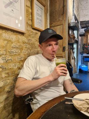  at Naturalmente in Sevilla