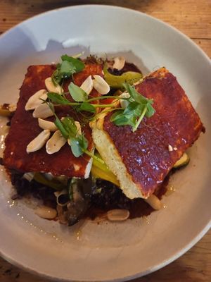 BBQ tofu at Naturalmente in Sevilla