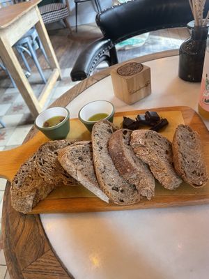 Bread and oil  at Naturalmente in Sevilla