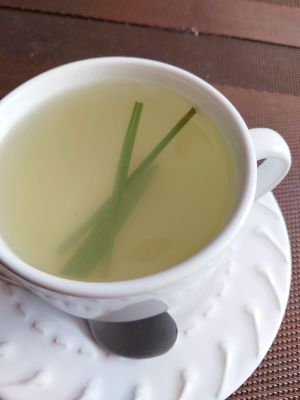 Chá de Cidreira at Néctar Comida Afetiva in Itacare