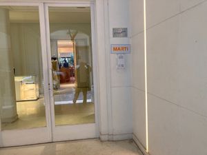 Unpretentious entrance to restaurant (and fashion clothing store) at MARTi in San Miguel De Tucuman