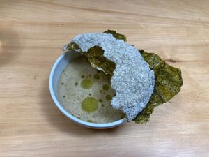 Thai pear soup and seaweed cracker at MARTi in San Miguel De Tucuman