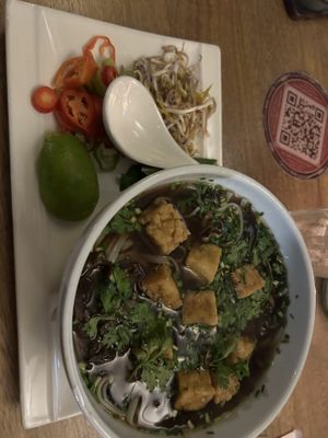 Pho  at Halong Vietnamita in Medellin