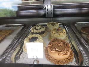 Cakes at Vegan Vee in Nashville