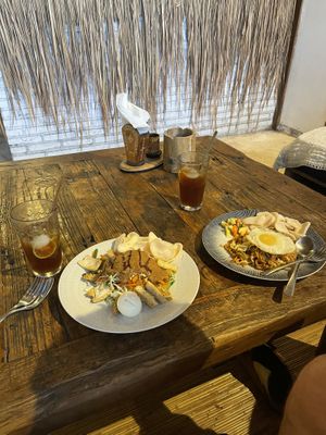 Left: vegan gado gado   at La Cocoteraie Restaurant in 