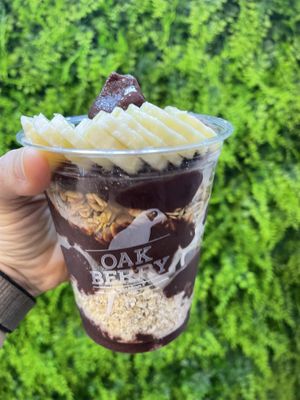 Açaí bowl  at Oakberry in Nice