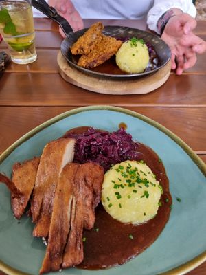 „Enten“braten und bodhi-Pfanderl at Bodhi in Nuremberg