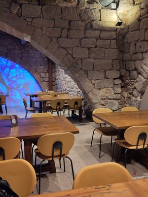  at Punt Zero in Cardona