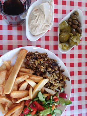 Shawarma at Teva Ha'ochel - Hummus Tov in Kfar Saba