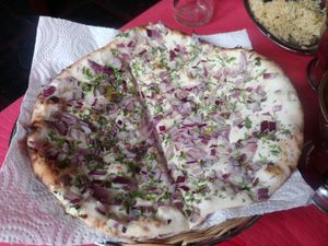 Onion nan at Sabor de la India in Tenerife