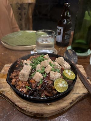 Sizzling mushrooms   at Daos Beach Bistro - Haruhay Eco Beach Tavern in Camiguin