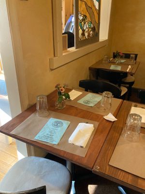 Plenty of tables at Good Earth Organic Eatery in West Cape May