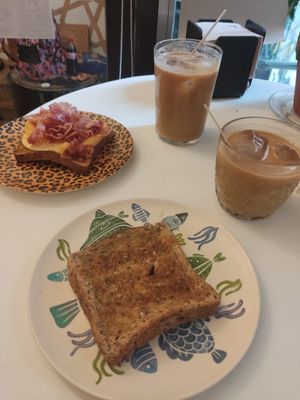  at Magica Arábica in Granada