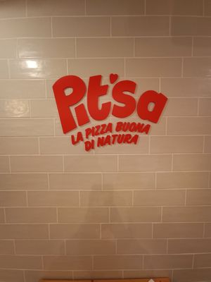  at Pit'sa in Bergamo