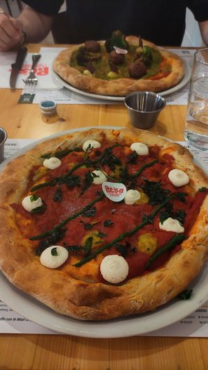  at Pit'sa in Bergamo