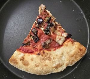 Pizza Norma - ultimo pezzettino at Pit'sa in Bergamo